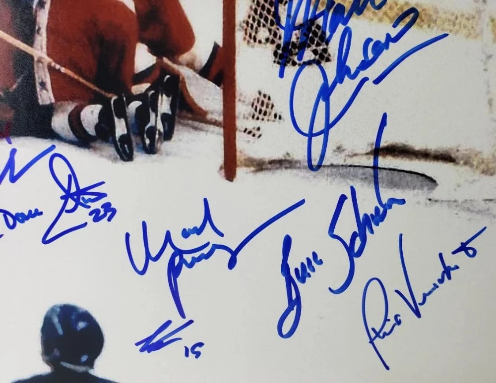 1980 USA Hockey Miracle On Ice Team (12 Signatures) Signed 16×20 Photo (Beckett LOA)