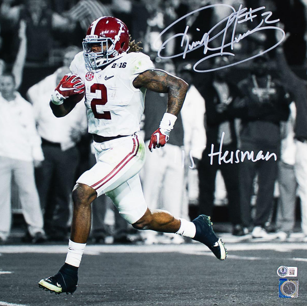 Derrick Henry Signed Alabama 16x20 Photo with "15 Heisman" (Beckett Certified)