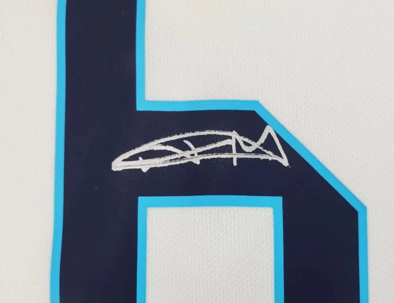 Harry Maguire Signed England National Team Soccer Jersey (Beckett)