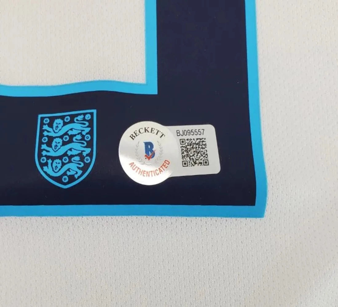 Harry Maguire Signed England National Team Soccer Jersey (Beckett)