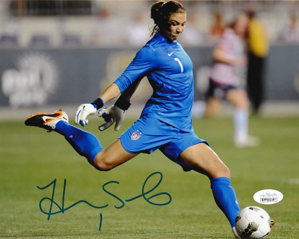 Hope Solo Signed Team USA Soccer 8×10 Photo (JSA Witness COA)