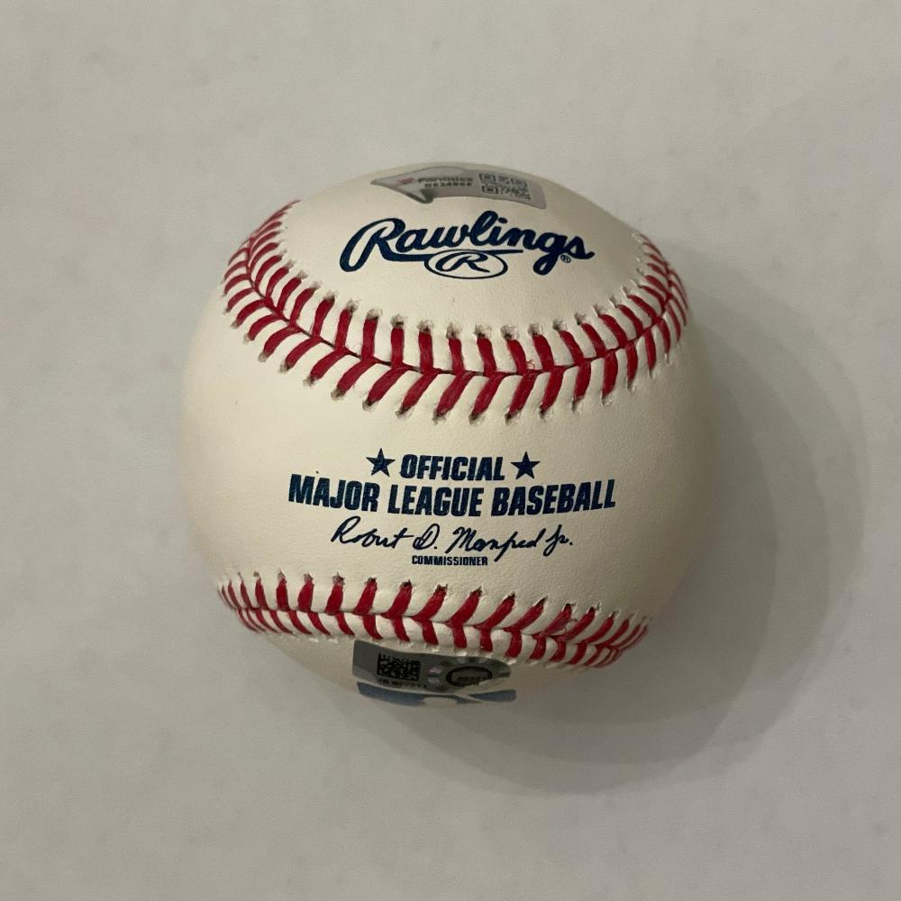 Johnny Bench Autographed Baseball with &quot;HOF 89&quot; Inscription (Fanatics)