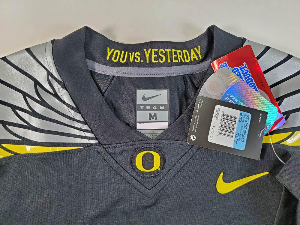 Marcus Mariota "Heisman 14" Signed Oregon Ducks Nike Replica Game Jersey (Beckett Certified)