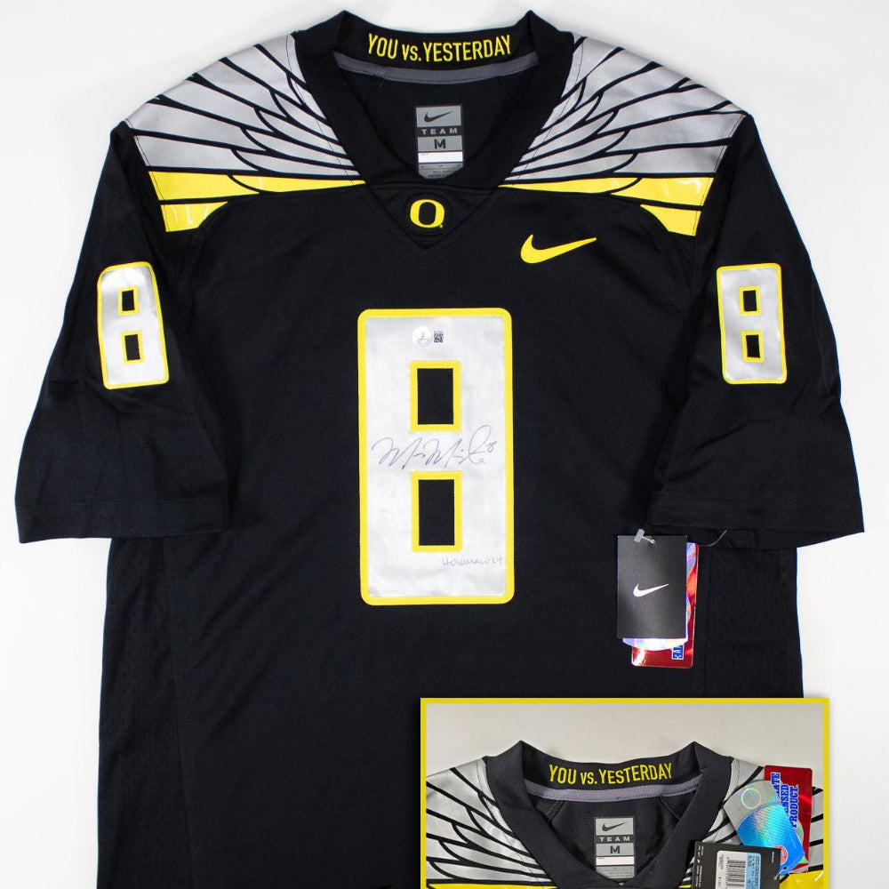 Marcus Mariota "Heisman 14" Signed Oregon Ducks Nike Black Game Jersey (Beckett Certified)