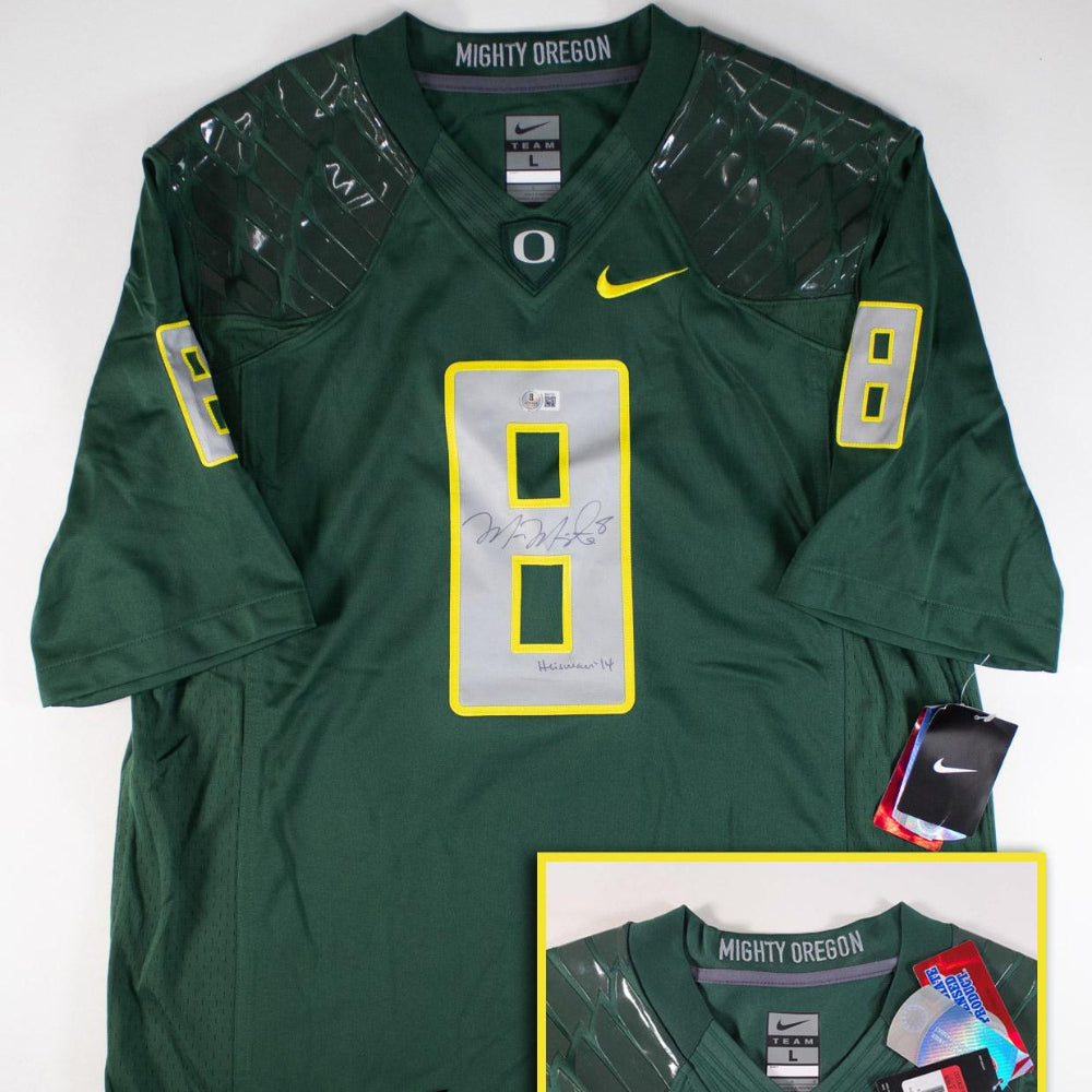 Marcus Mariota "Heisman 14" Signed Oregon Ducks Nike Green Game Jersey (Beckett Certified)