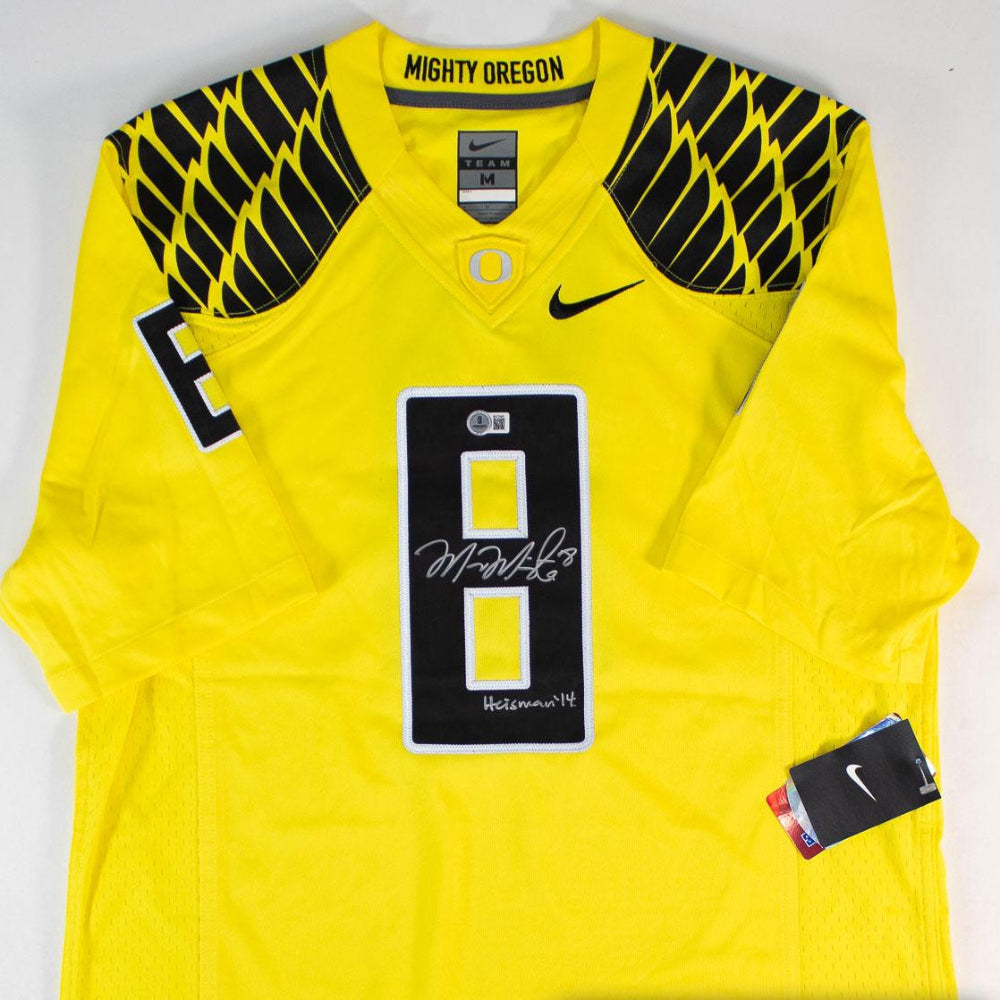 Marcus Mariota "Heisman 14" Signed Oregon Ducks Nike Yellow Game Jersey (Beckett Certified)