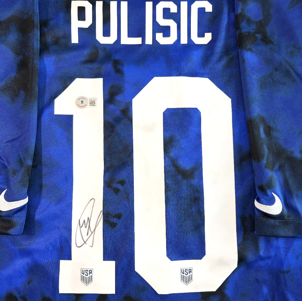Christian Pulisic Signed Nike Team USA Blue Jersey (Beckett)