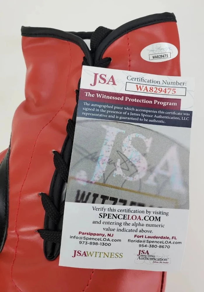 Roberto Duran Signed Red Everlast Boxing Glove (JSA Witness COA)