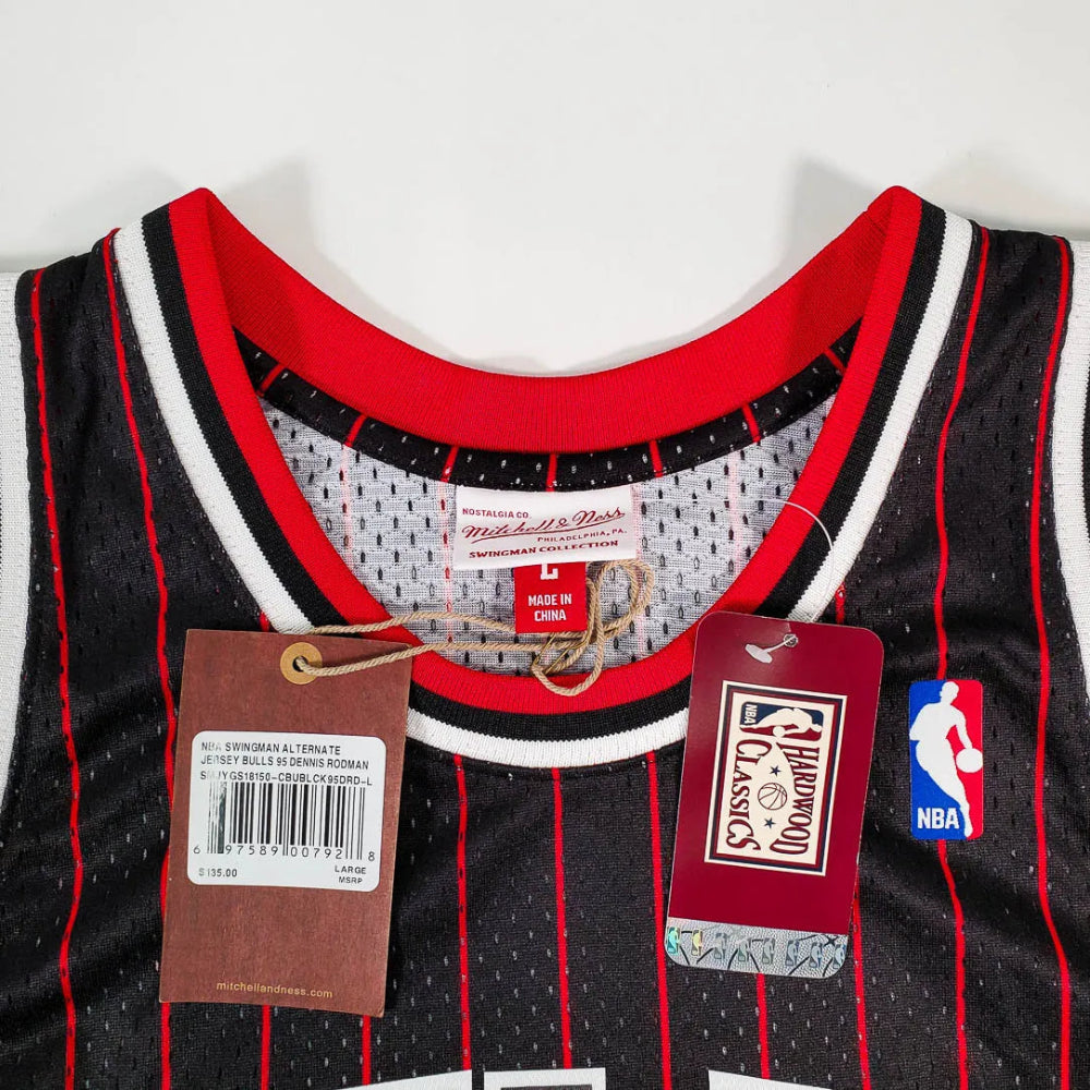 Dennis Rodman Signed Chicago Bulls Mitchell &amp;amp; Ness Throwback 1995/96 NBA Legacy Jersey (JSA Witness COA)