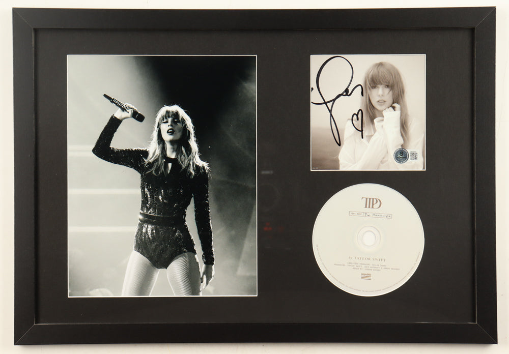 Taylor Swift Signed with a &quot;Heart&quot; Framed &quot;The Tortured Poets Department&quot; CD Album Insert Display With Disc (Beckett)(9)