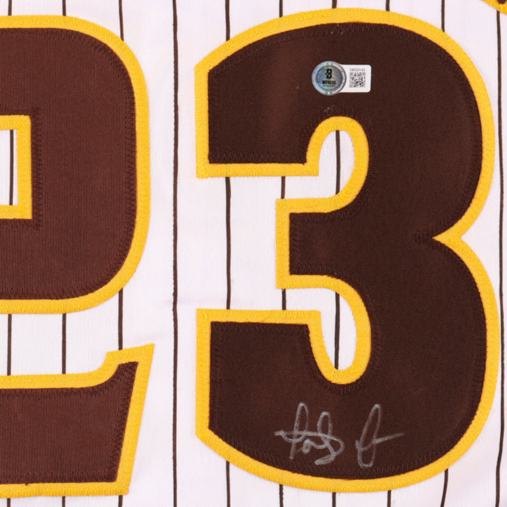 Fernando Tatis Jr. Signed Jersey (Beckett)(2)