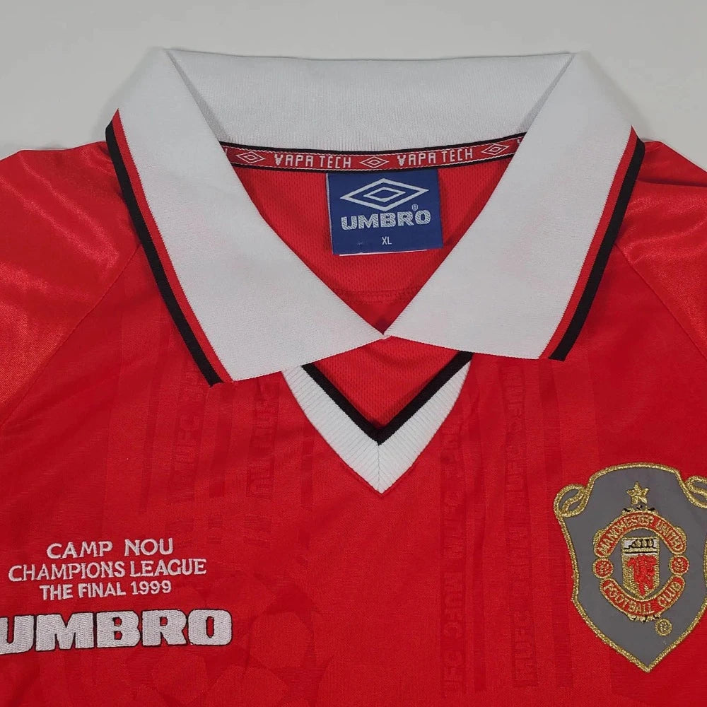 Teddy Sheringham Signed Umbro Manchester United 1999 Champions Teddy Sheringham Signed Umbro Manchester United 1999 Champions