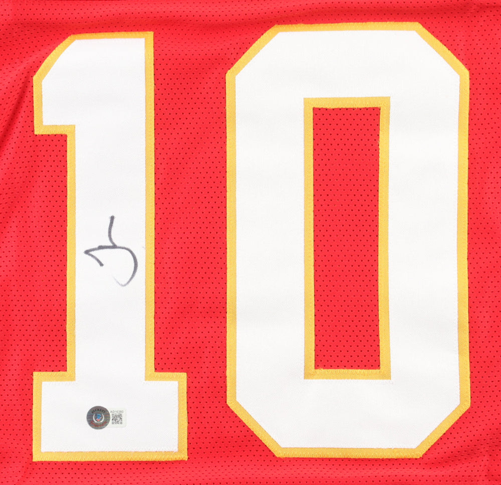 Tyreek Hill Signed Chiefs Red Jersey (Beckett)