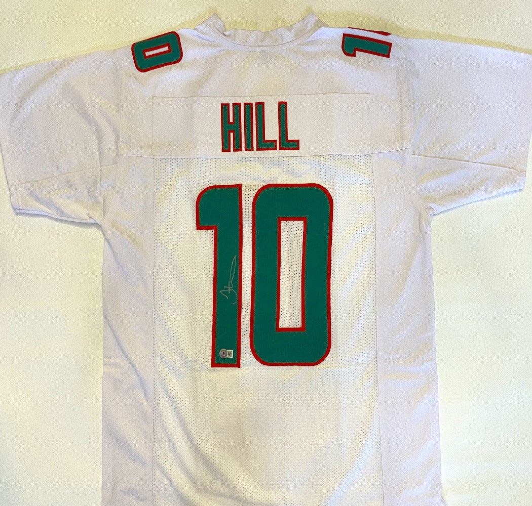 Tyreek Hill Signed White Jersey (Beckett)