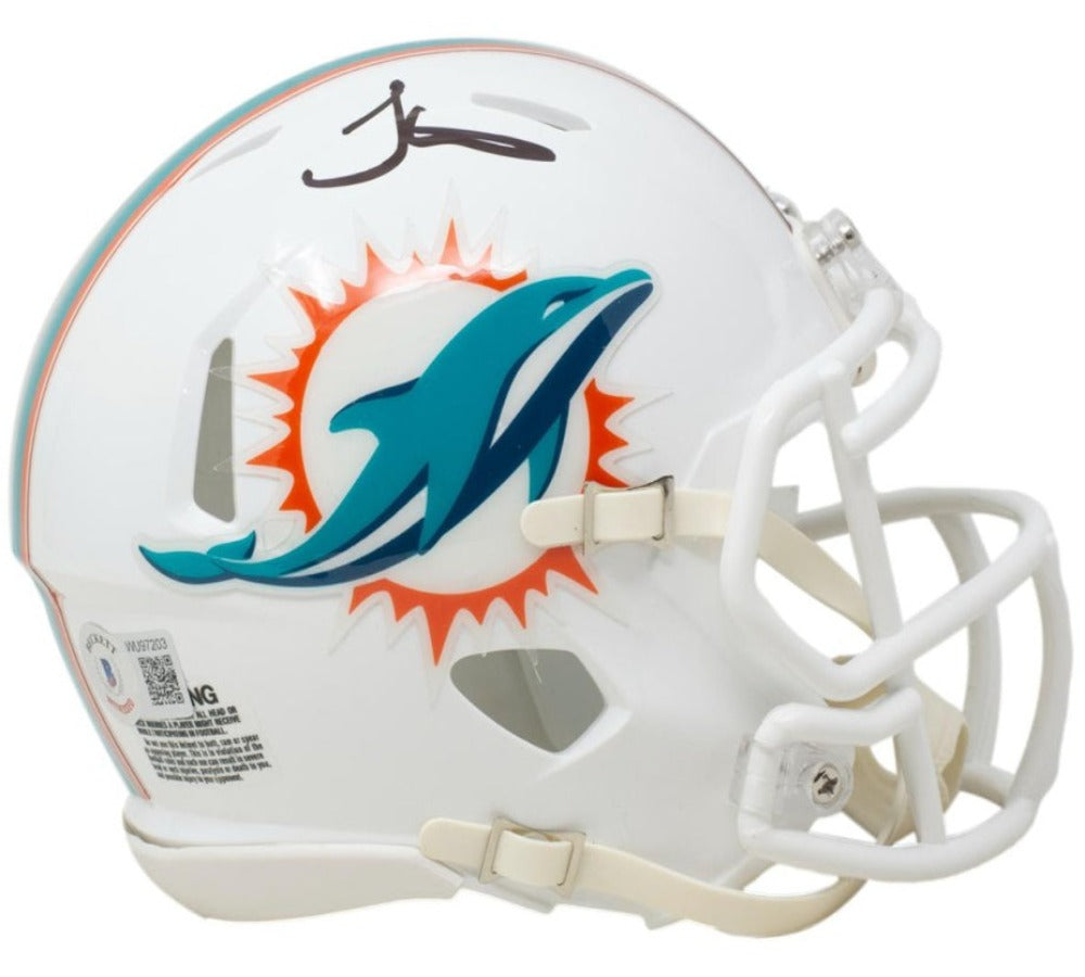 Tyreek Hill Signed Dolphins Speed White Mini Helmet (Beckett)