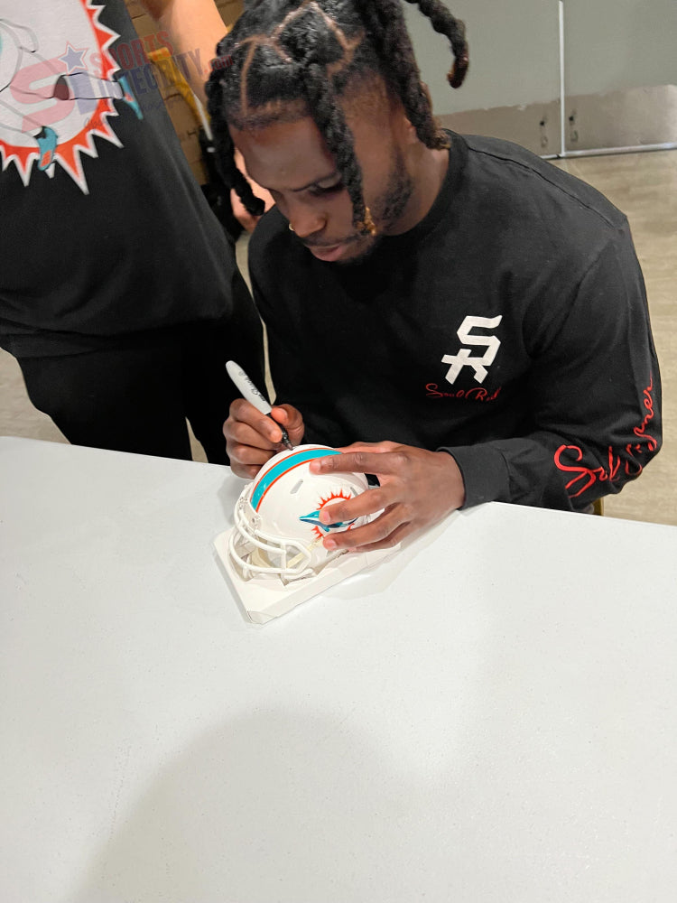 Tyreek Hill Signed Dolphins Speed White Mini Helmet (Beckett)
