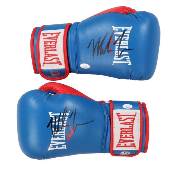 TysonPairofBlueWhiteGloves1_60