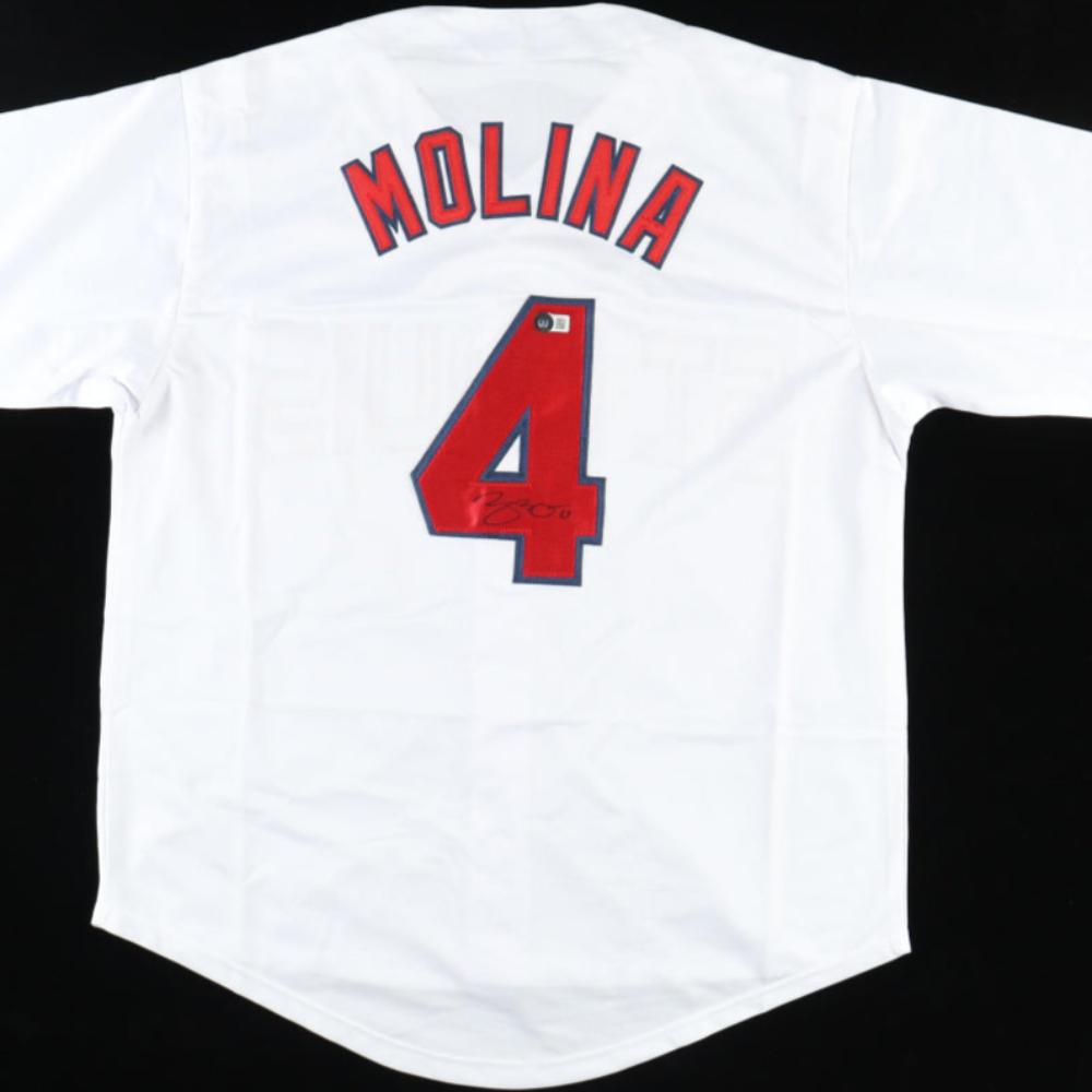 Yadier Molina Signed Jersey (Beckett)