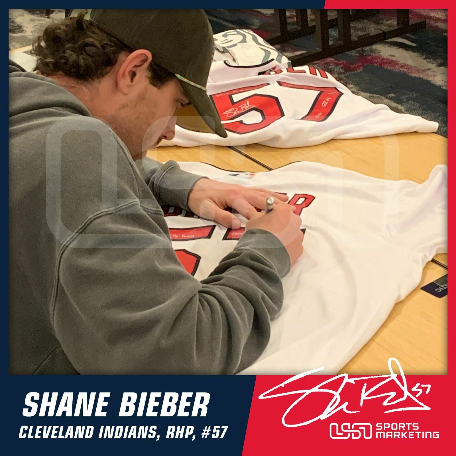 Shane Bieber &quot;2020 Triple Crown&quot; &amp; &quot;2020 AL Cy Young&quot; Signed Cleveland Indians Majestic MLB Replica Jersey