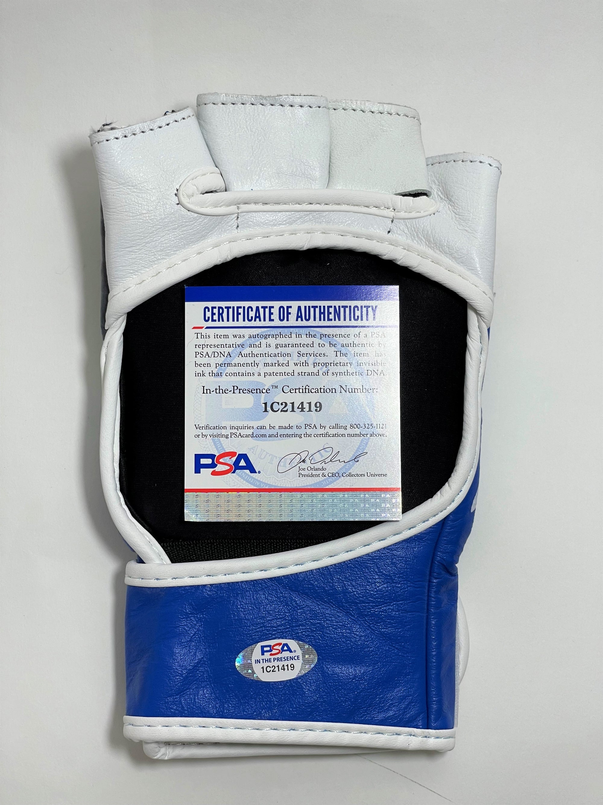 Chuck &quot;The Iceman&quot; Liddell &quot;HOF 09&quot; Signed UFC Fighting Glove (PSA/DNA COA)