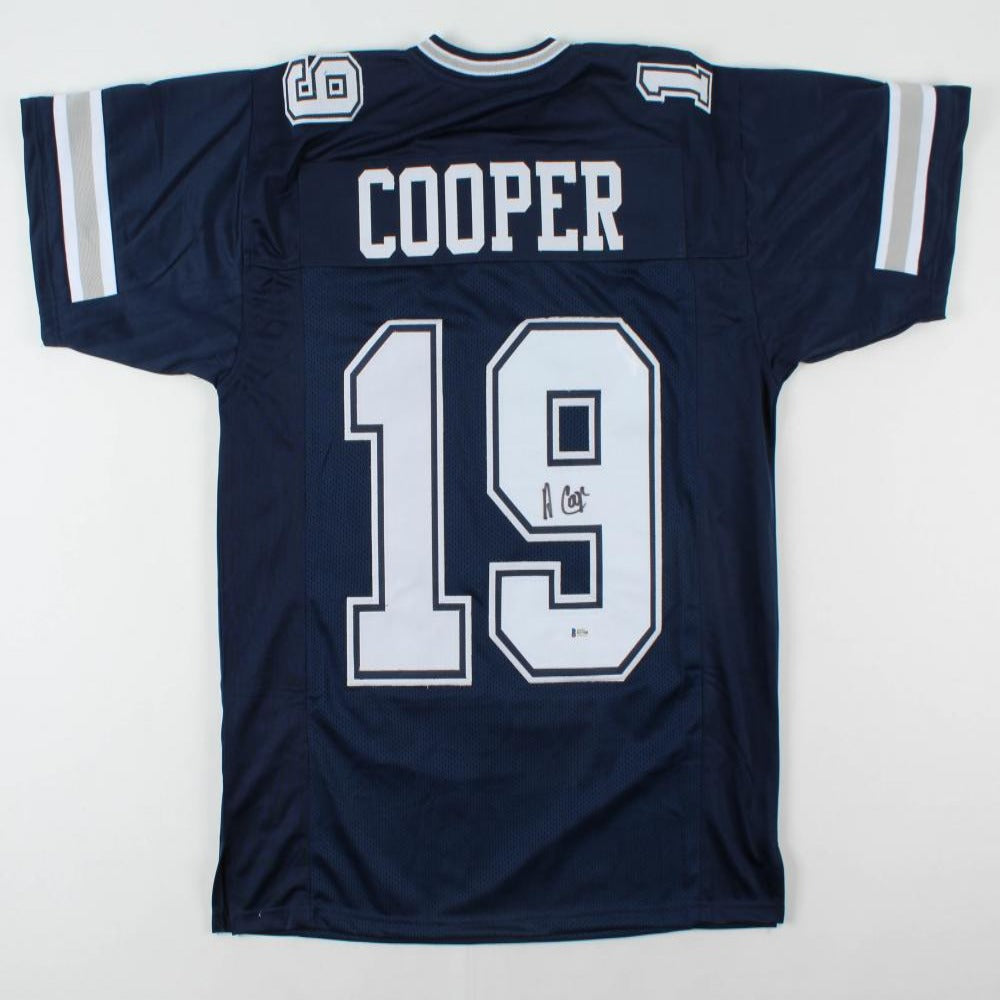 Amari Cooper Signed Jersey (Beckett COA)