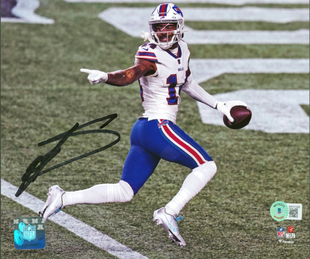 Stefon Diggs Signed Bills 8x10 Photo (Beckett)