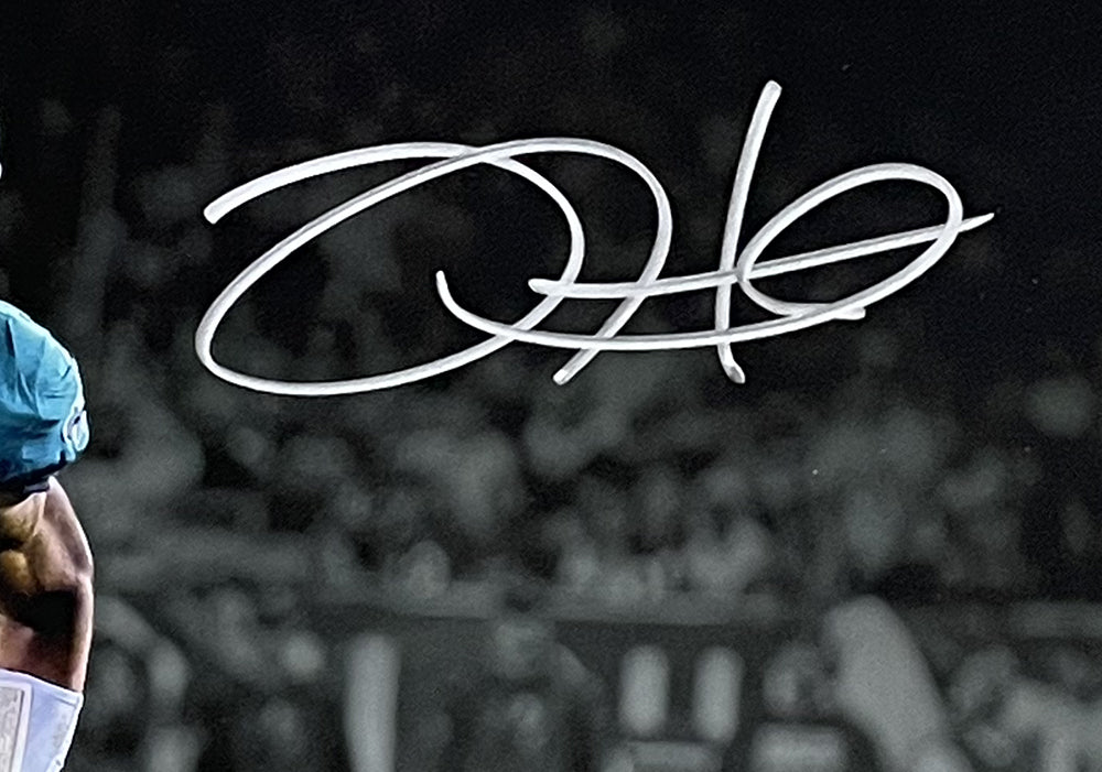 Jalen Hurts Signed Eagles 8x10 Photo (JSA)