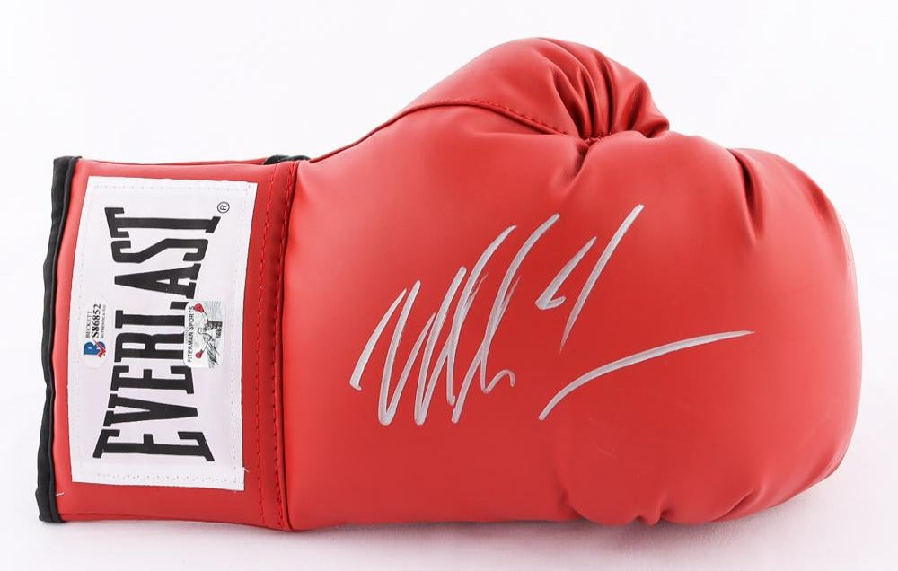 Mike Tyson Signed Everlast Boxing RH Glove (Beckett COA & Fiterman Sports)